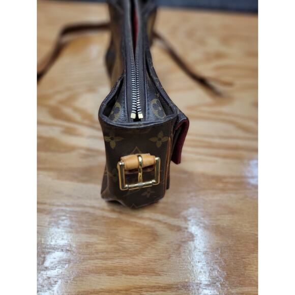 Authentic LOUIS VUITTON Monogram Viva-Cite MM - Picture 6 of 16